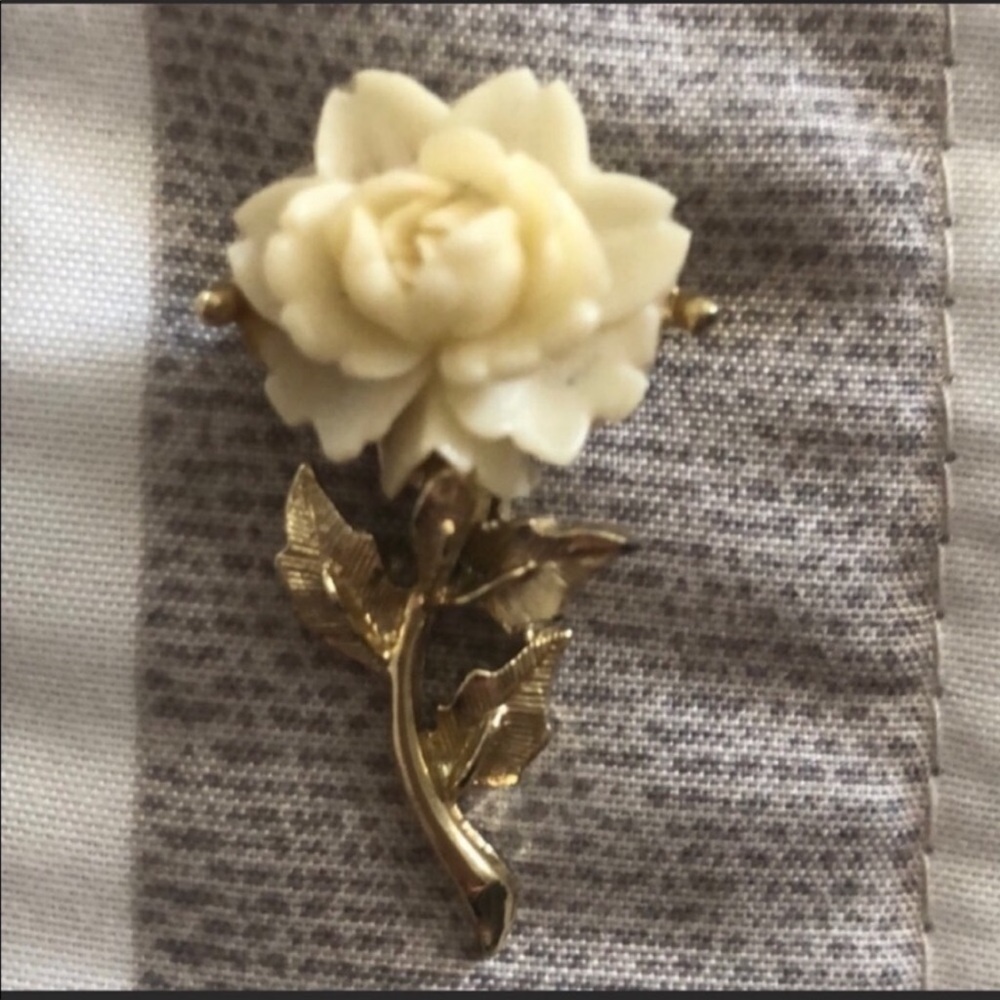 Vintage gold and ivory brooch